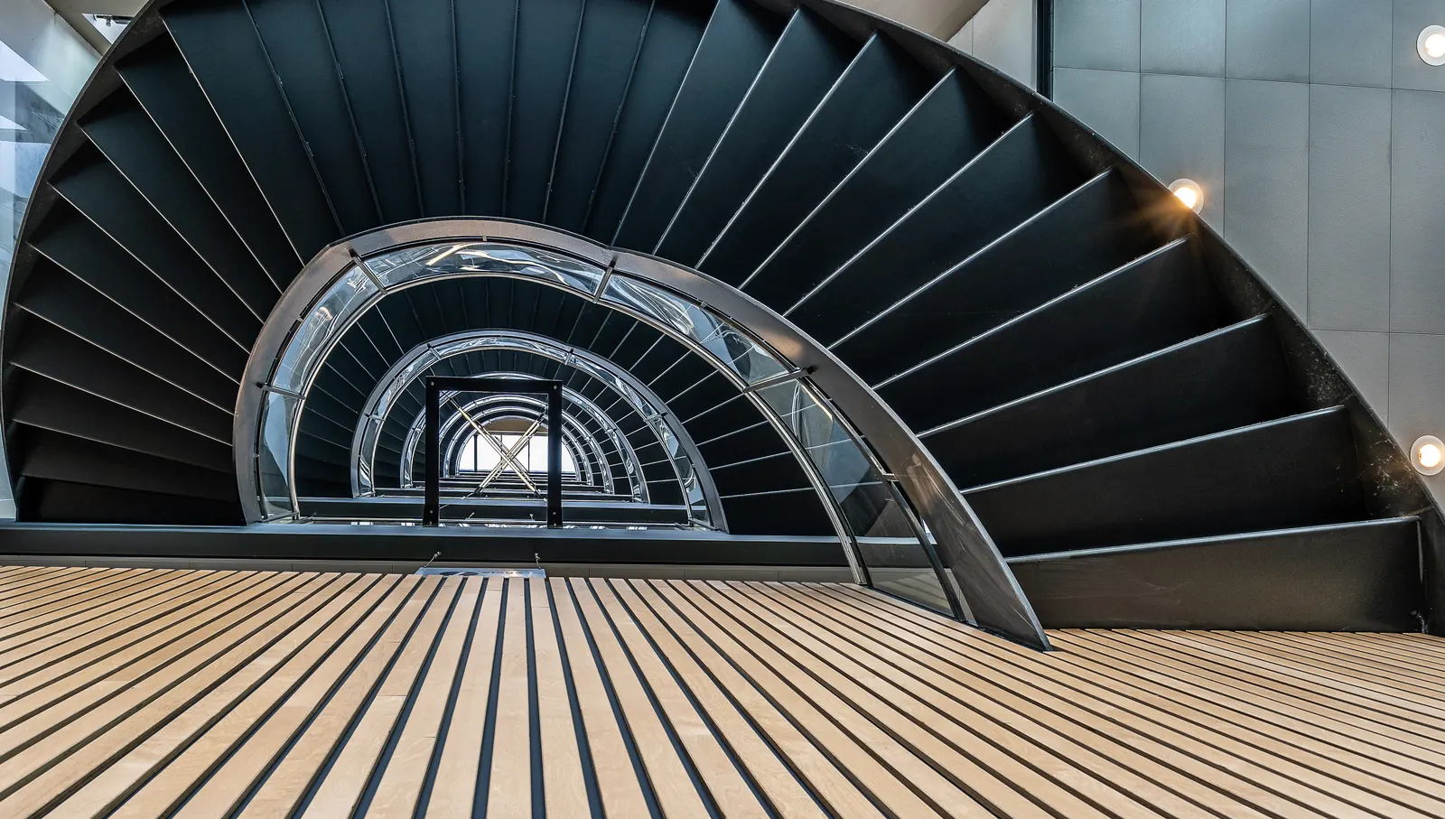 A engineered spiral structure in steel and light